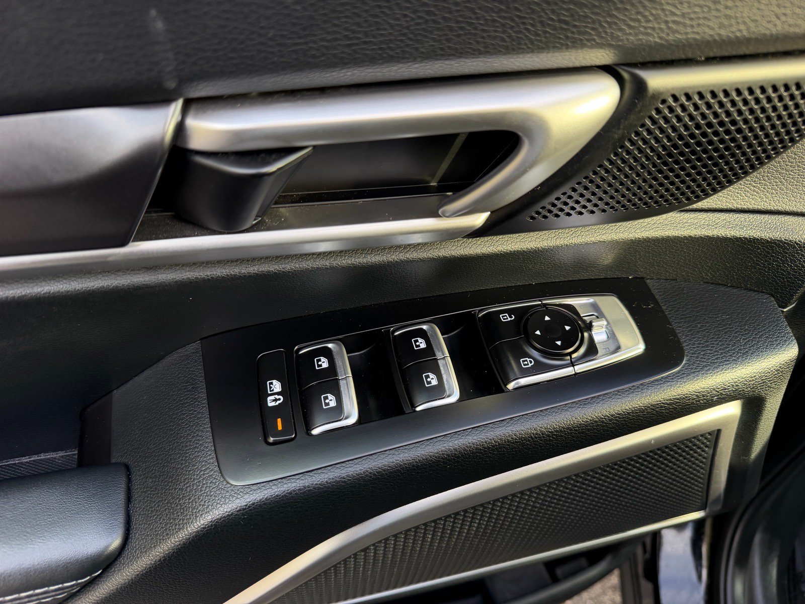 Used 2025 Kia Telluride S AWD/4WD image 20