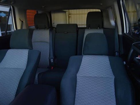 Used 2016 Toyota 4Runner 4WD image 16