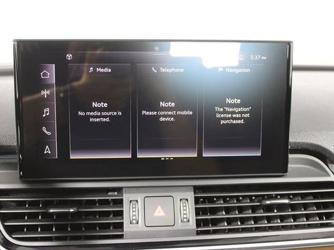 Used 2023 Audi Q5 2.0T Premium AWD/4WD image 33
