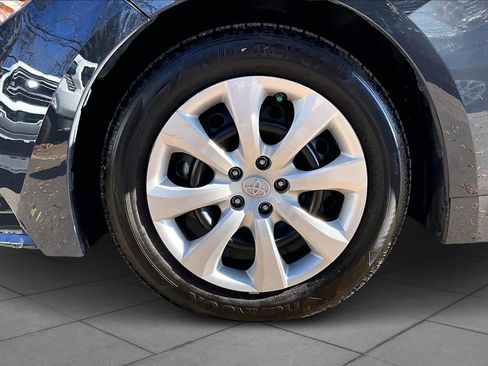 Certified 2023 Toyota Corolla LE image 10