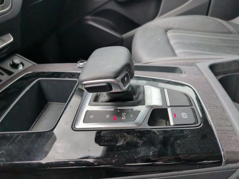 Certified 2023 Audi Q5 Premium w/ Convenience Package AWD/4WD image 25