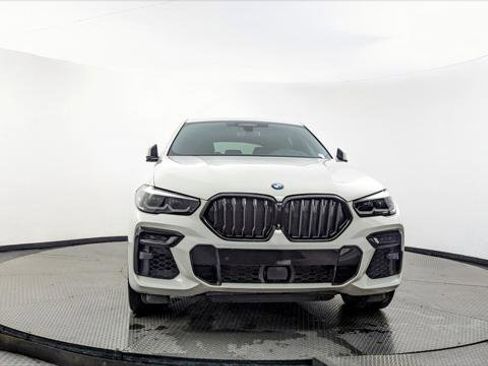 Used 2023 BMW X6 xDrive40i w/ M Sport Package image 12