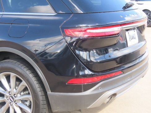 Certified 2022 Lincoln Corsair FWD w/ Premium Package image 14