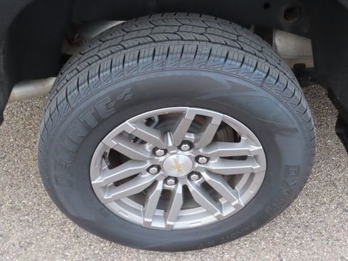 Used 2023 Chevrolet Colorado LT w/ LT Convenience Package II image 14