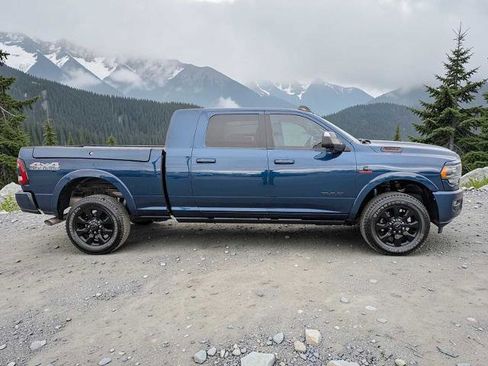 Used 2021 RAM 2500 Limited AWD/4WD image 7