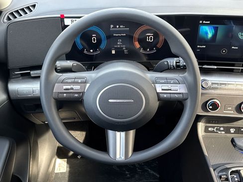 New 2026 Hyundai Kona SE image 23