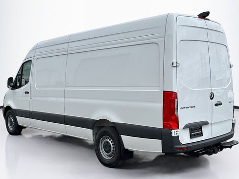 New 2025 Mercedes-Benz Sprinter 2500 image 7