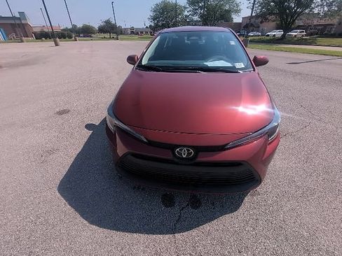 Certified 2025 Toyota Corolla LE w/ Convenience Package FWD image 13