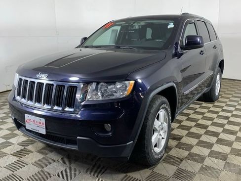 Used 2011 Jeep Grand Cherokee Laredo w/ Security & Convenience Group AWD/4WD image 10