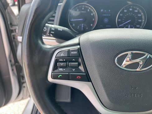 Used 2017 Hyundai Elantra Value Edition FWD image 24