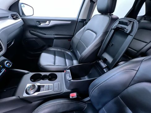 Used 2020 Ford Escape SE Sport AWD/4WD image 32