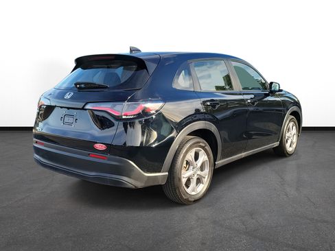 Used 2024 Honda HR-V LX image 4