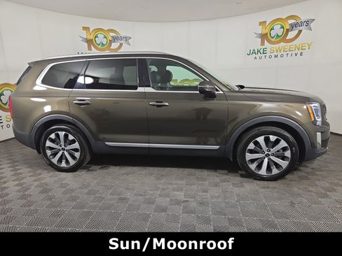 Used 2022 Kia Telluride S FWD image 10