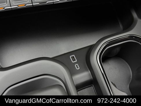 New 2026 GMC Sierra 1500 AT4 w/ AT4 Premium Package AWD/4WD image 17