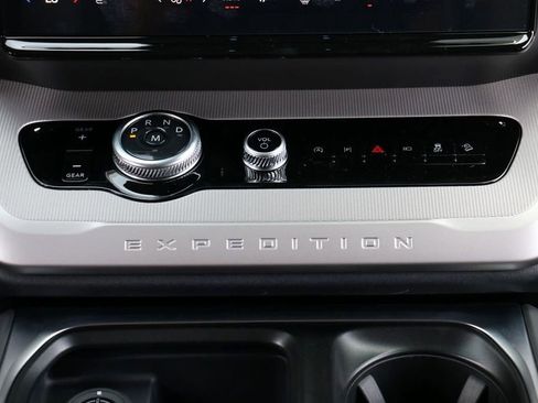 New 2026 Ford Expedition Active AWD/4WD image 28
