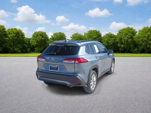 Used 2022 Toyota Corolla Cross LE FWD image 7