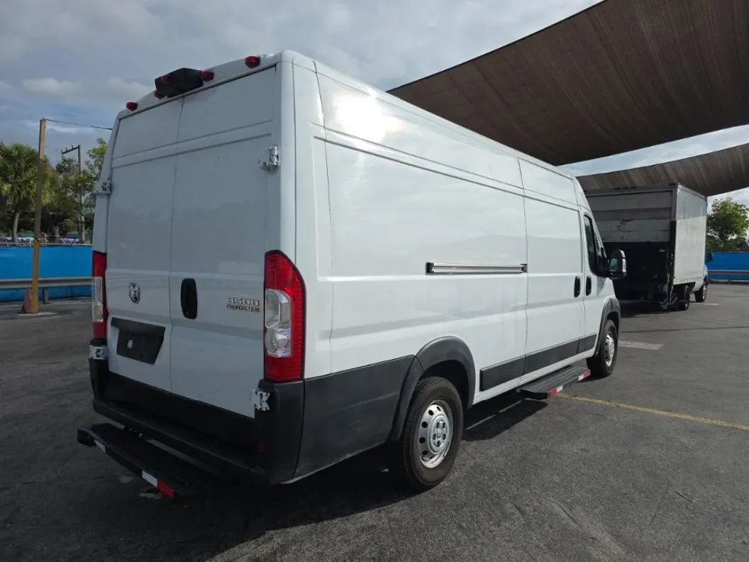 Used 2023 RAM ProMaster 3500 w/ Driver Convenience Group FWD image 4