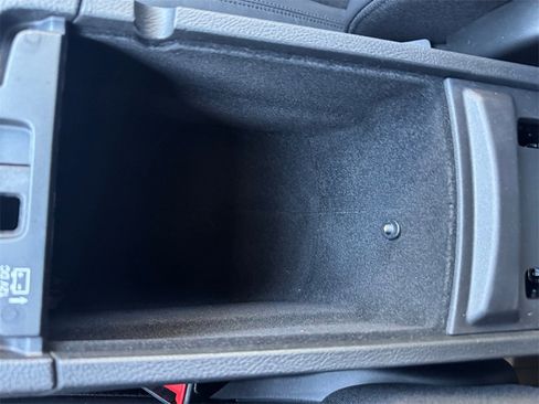 Used 2020 Jeep Grand Cherokee Altitude image 27