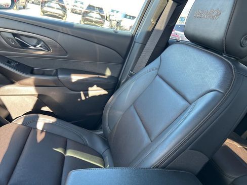 Certified 2023 Chevrolet Traverse High Country AWD/4WD image 30