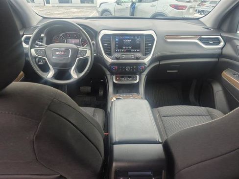 Certified 2023 GMC Acadia SLE w/ Driver Convenience Package image 10