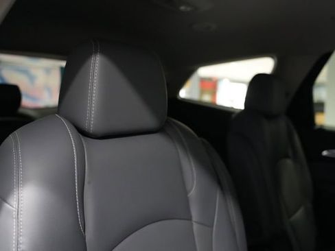 Used 2021 Buick Enclave Premium w/ Surround and Sites Package image 22