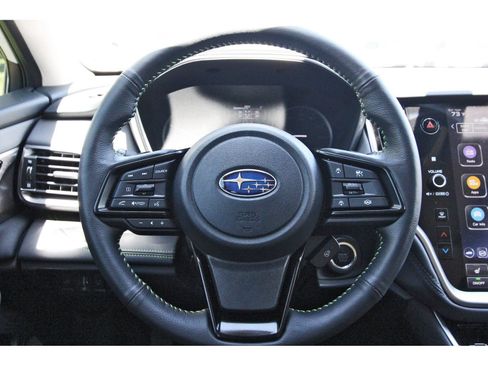 Certified 2025 Subaru Outback Onyx Edition AWD/4WD image 13