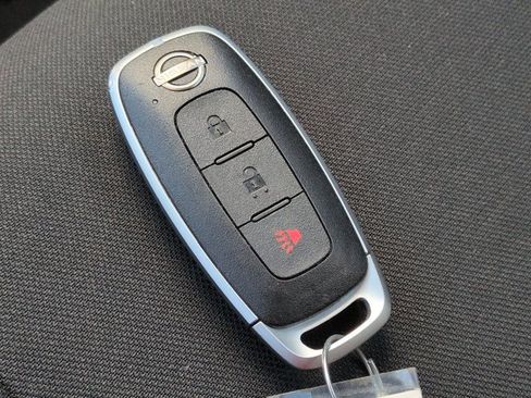 Certified 2025 Nissan Kicks Play S FWD image 27
