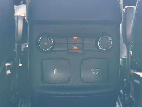 Used 2016 Ford Explorer Limited w/ Equipment Group 301A FWD image 27