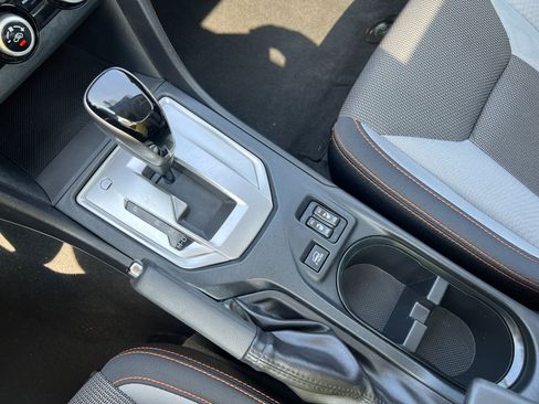 Used 2020 Subaru Crosstrek 2.0i Premium w/ Moonroof Package 2 image 43