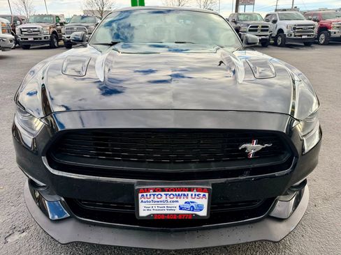 Used 2017 Ford Mustang GT Premium w/ Equipment Group 401A image 8