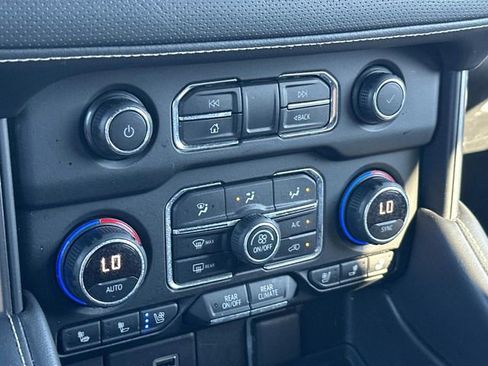 Used 2021 Chevrolet Tahoe Premier image 27