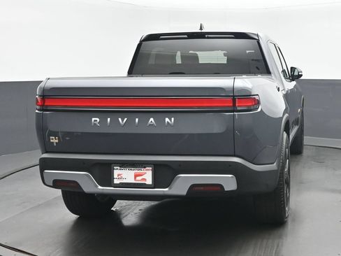 Used 2024 Rivian R1T Adventure AWD/4WD image 4