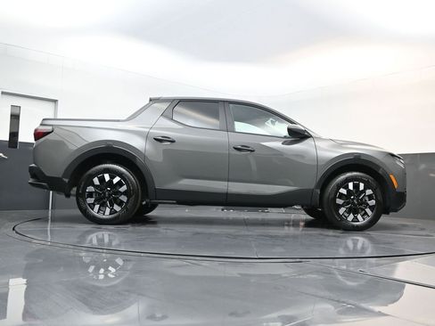 Used 2025 Hyundai Santa Cruz SE image 22