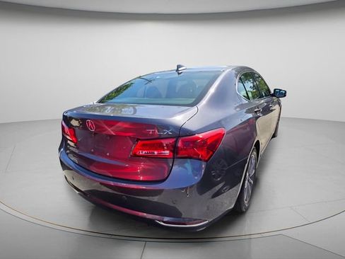 Used 2018 Acura TLX FWD image 5