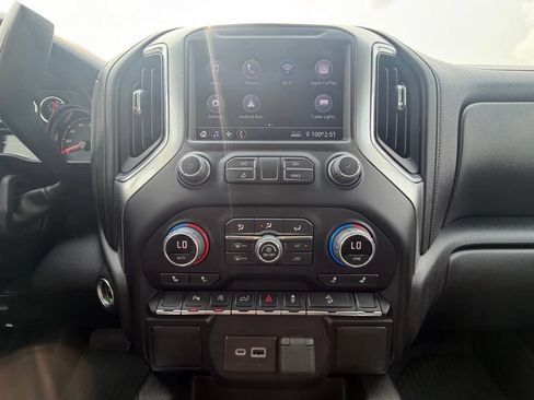 Used 2022 Chevrolet Silverado 1500 RST w/ LPO, Blackout Package AWD/4WD image 10