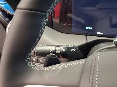 New 2025 Nissan Armada Platinum Reserve image 17