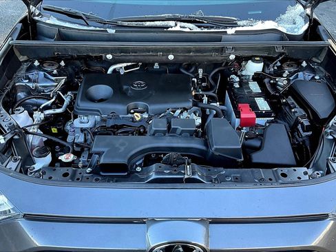 Used 2023 Toyota RAV4 LE image 31