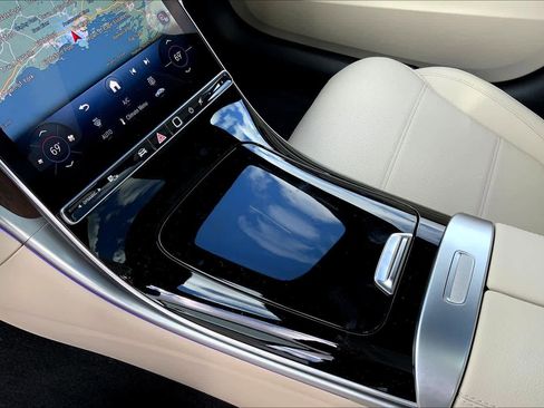 New 2026 Mercedes-Benz C 300 4MATIC Sedan image 7