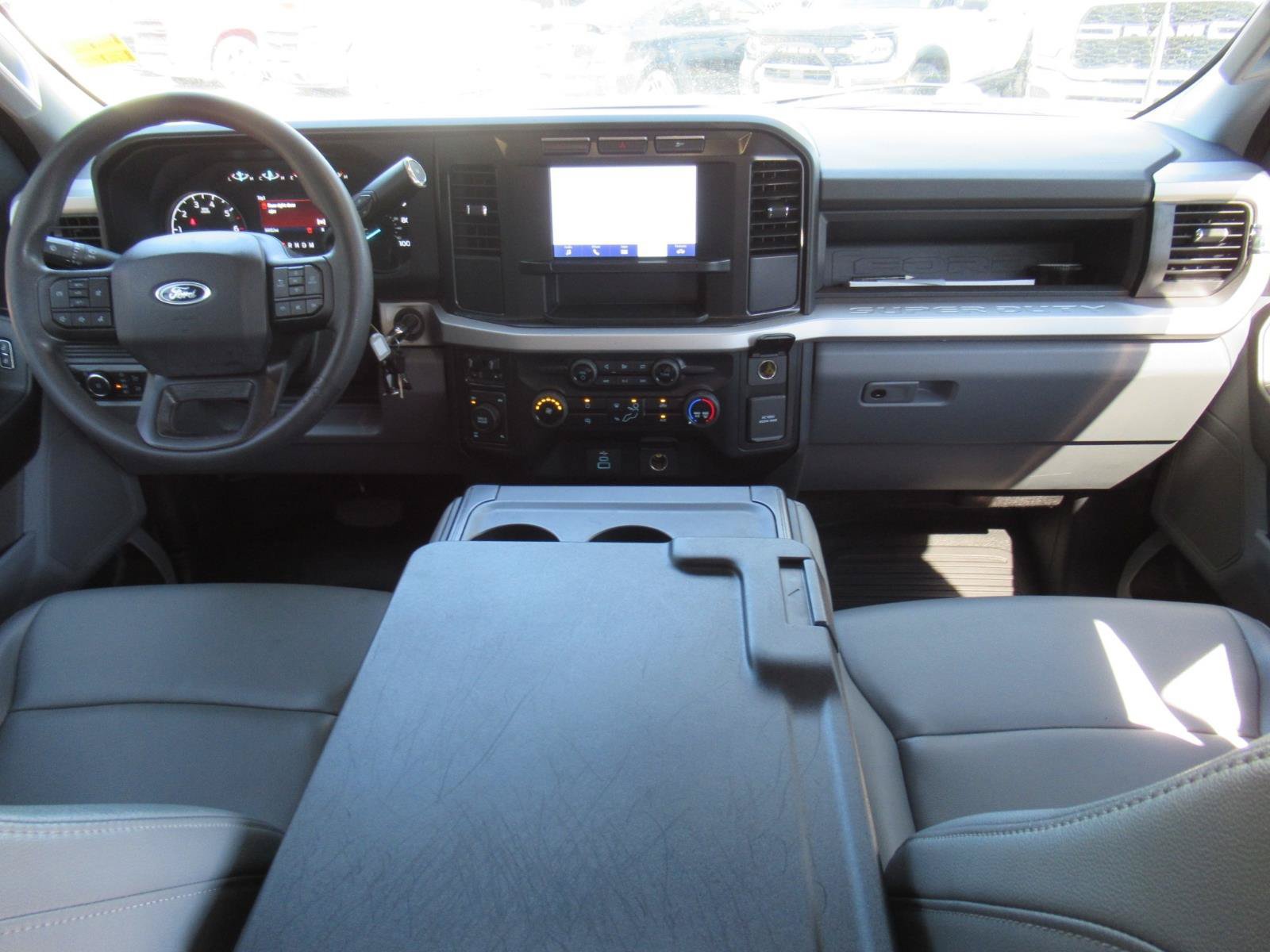 Used 2024 Ford F250 XL w/ XL Chrome Package AWD/4WD image 12
