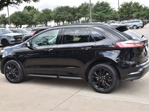 Used 2022 Ford Edge SE w/ Black Appearance Package AWD/4WD image 11