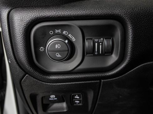 New 2026 RAM 1500 Big Horn AWD/4WD image 6