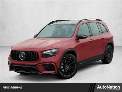 New 2026 Mercedes-Benz GLB 35 AMG 4MATIC image 1