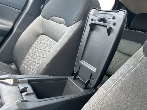 New 2026 Nissan Kicks SV w/ SV Premium Package FWD image 37