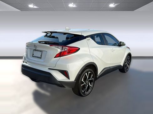 Certified 2021 Toyota C-HR XLE FWD image 9