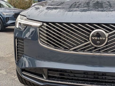 New 2026 Volvo XC90 B6 Ultra w/ Protection Package AWD/4WD image 13