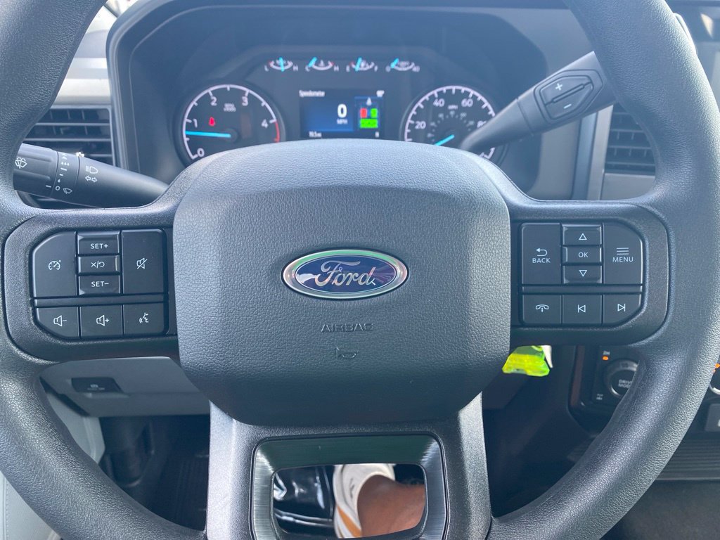 New 2026 Ford F250 XL w/ STX Appearance Package AWD/4WD image 18