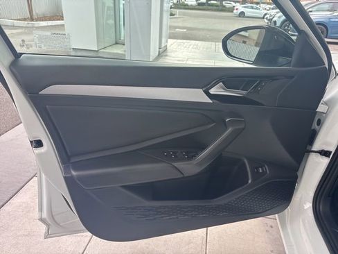 Used 2020 Volkswagen Jetta R-Line w/ R-Line Cold Weather Package image 18