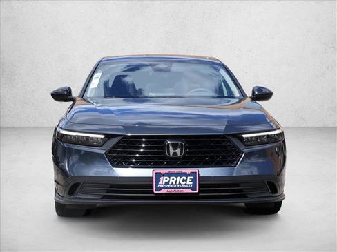 Used 2023 Honda Accord EX image 2