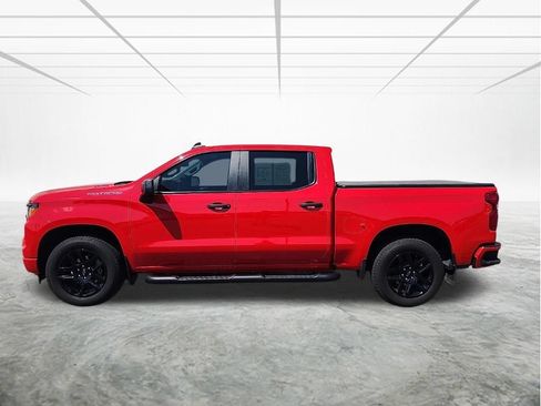 Used 2025 Chevrolet Silverado 1500 Custom RWD image 2