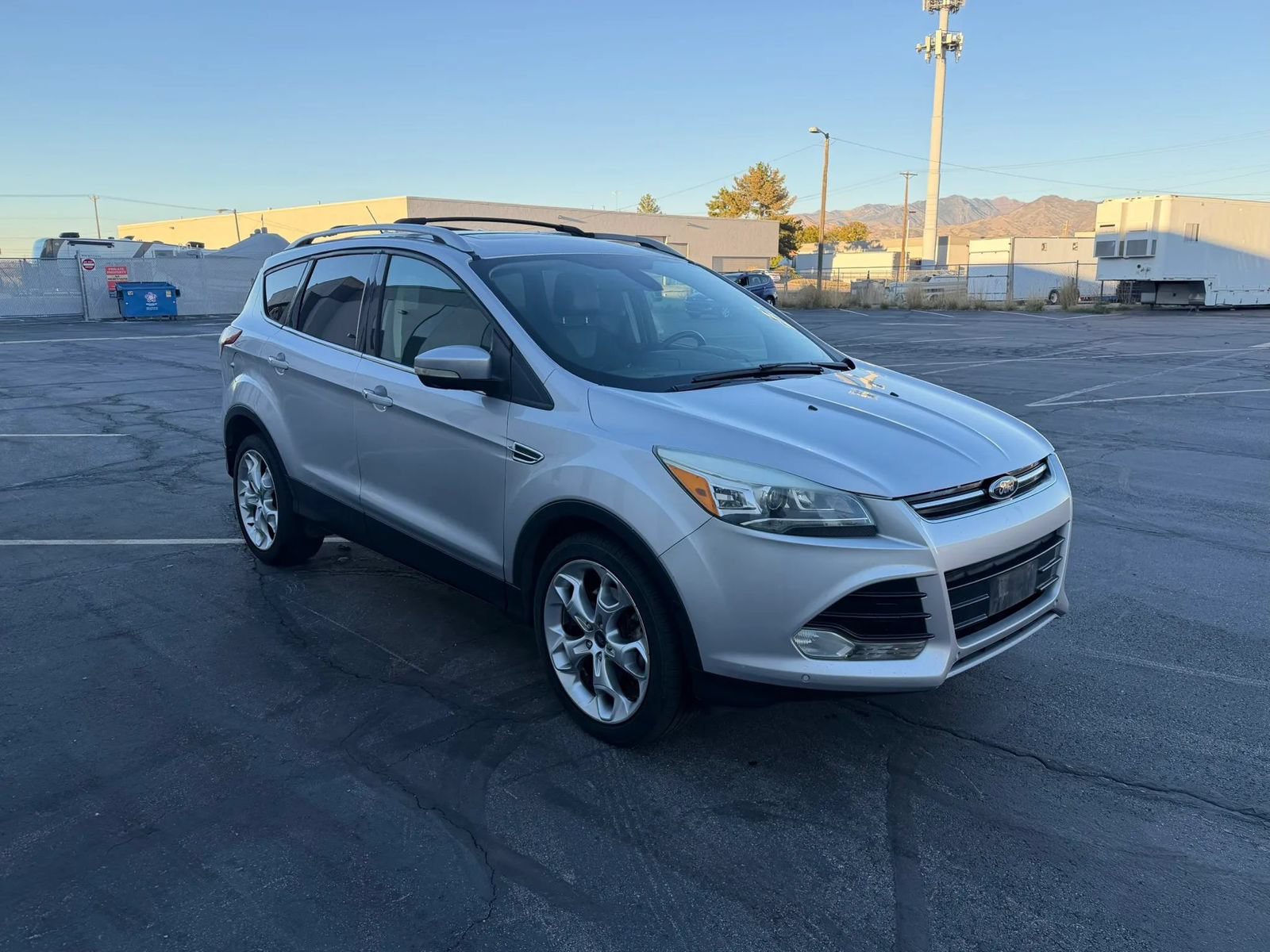 Used 2013 Ford Escape Titanium w/ Parking Technology Pkg FWD image 7